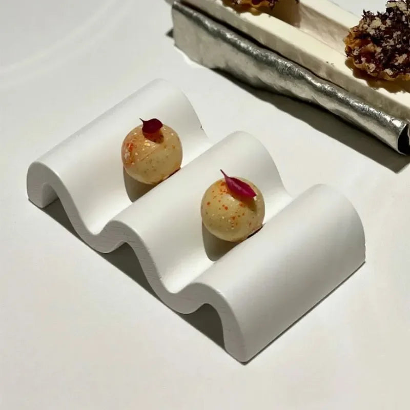 Wave Ceramic Plate